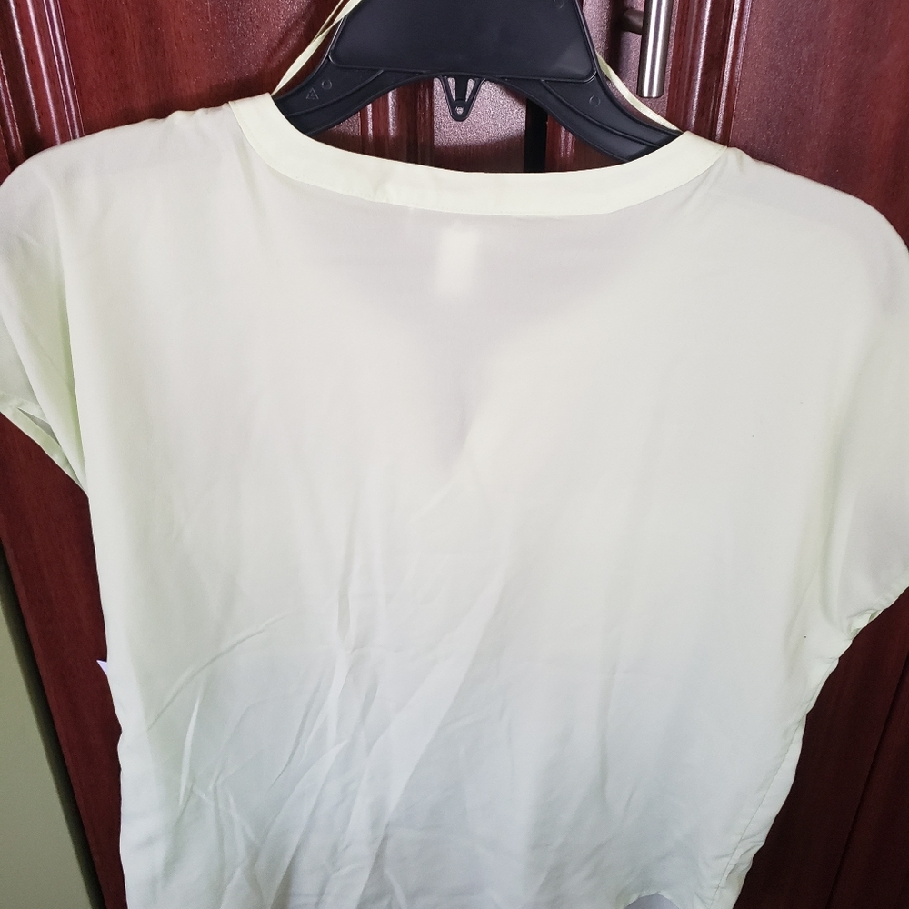 Shirt - Picture 2 of 3